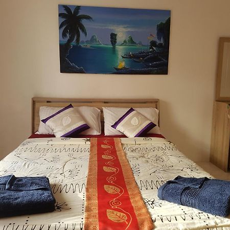 Sunshine Guesthouse Patong 外观 照片