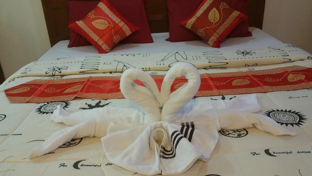 Sunshine Guesthouse Patong 外观 照片