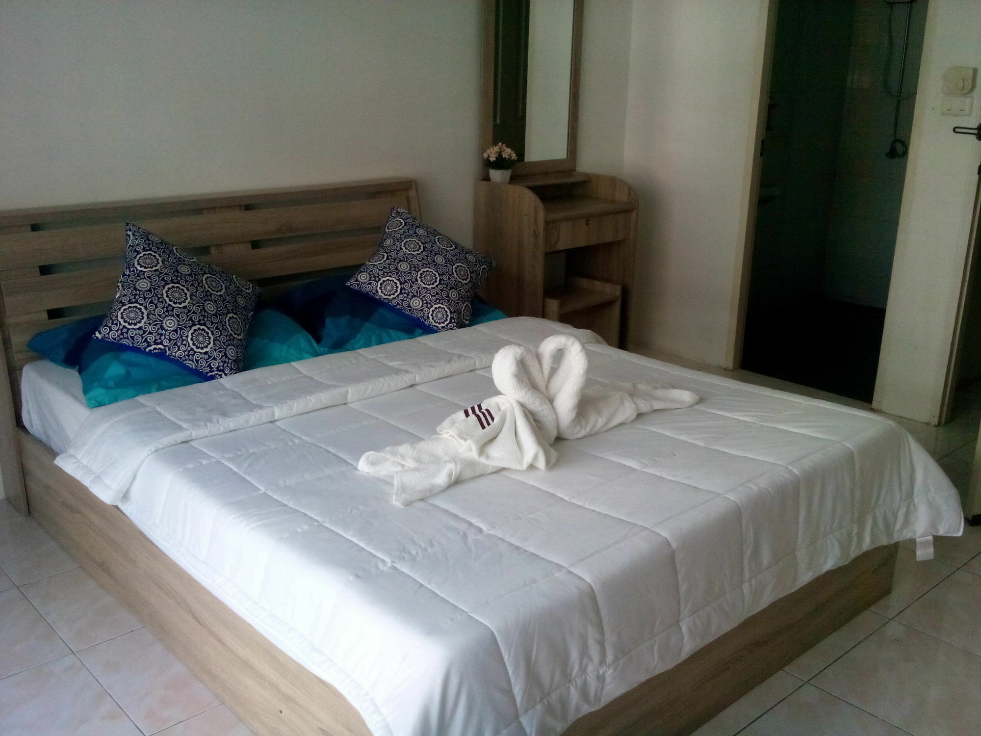 Sunshine Guesthouse Patong 外观 照片