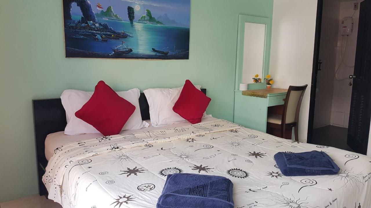 Sunshine Guesthouse Patong 外观 照片
